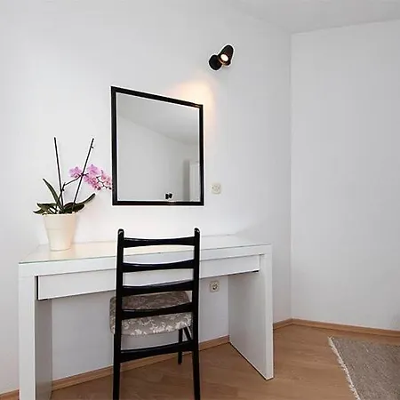 Mili Appartement Brela