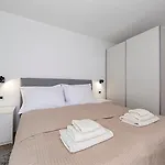Διαμέρισμα Mili